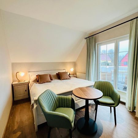 Haus Nordlicht Hotel Ahrenshoop Buitenkant foto